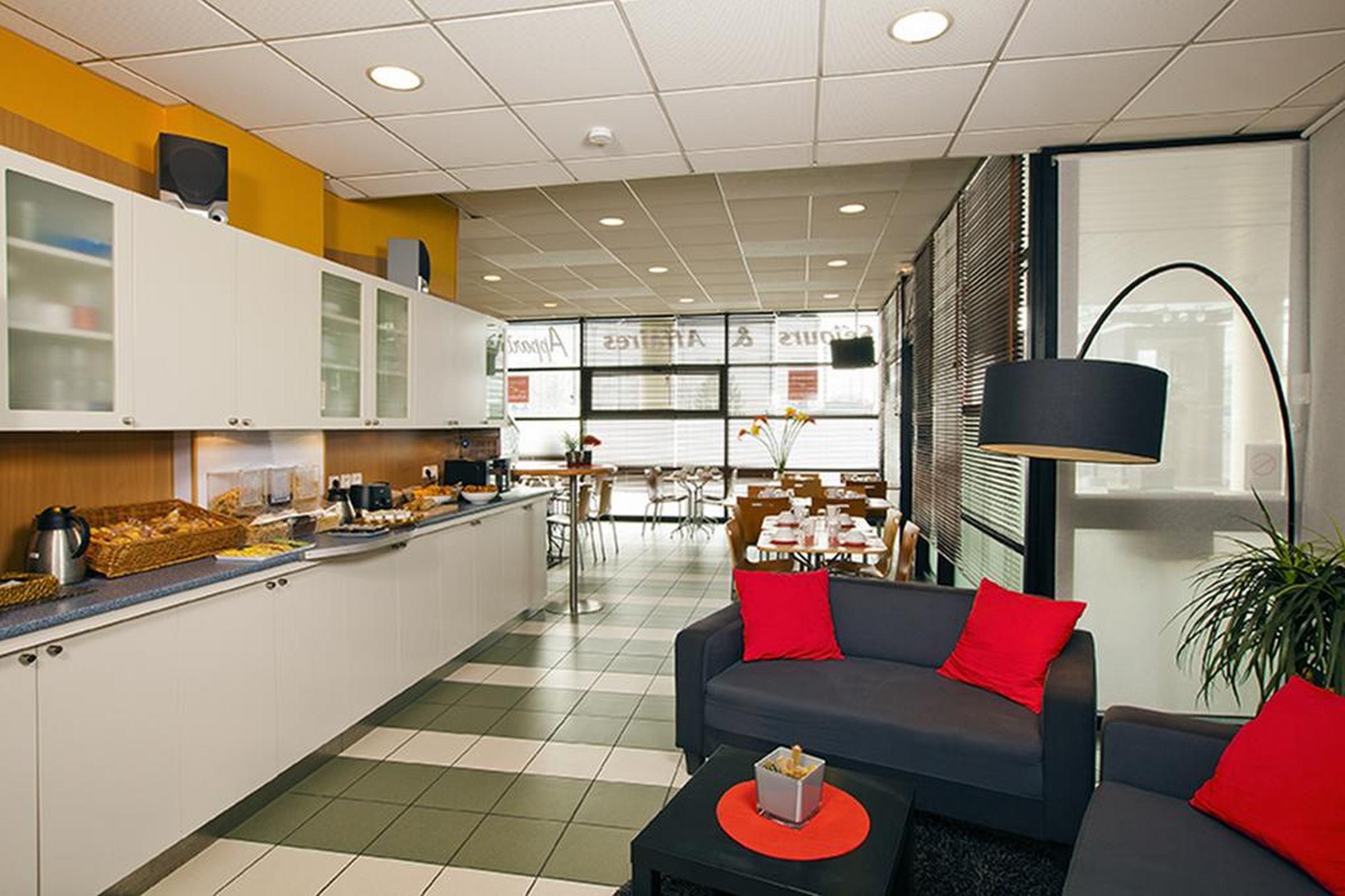 Sejours & Affaires Rennes De Bretagne Aparthotel Buitenkant foto