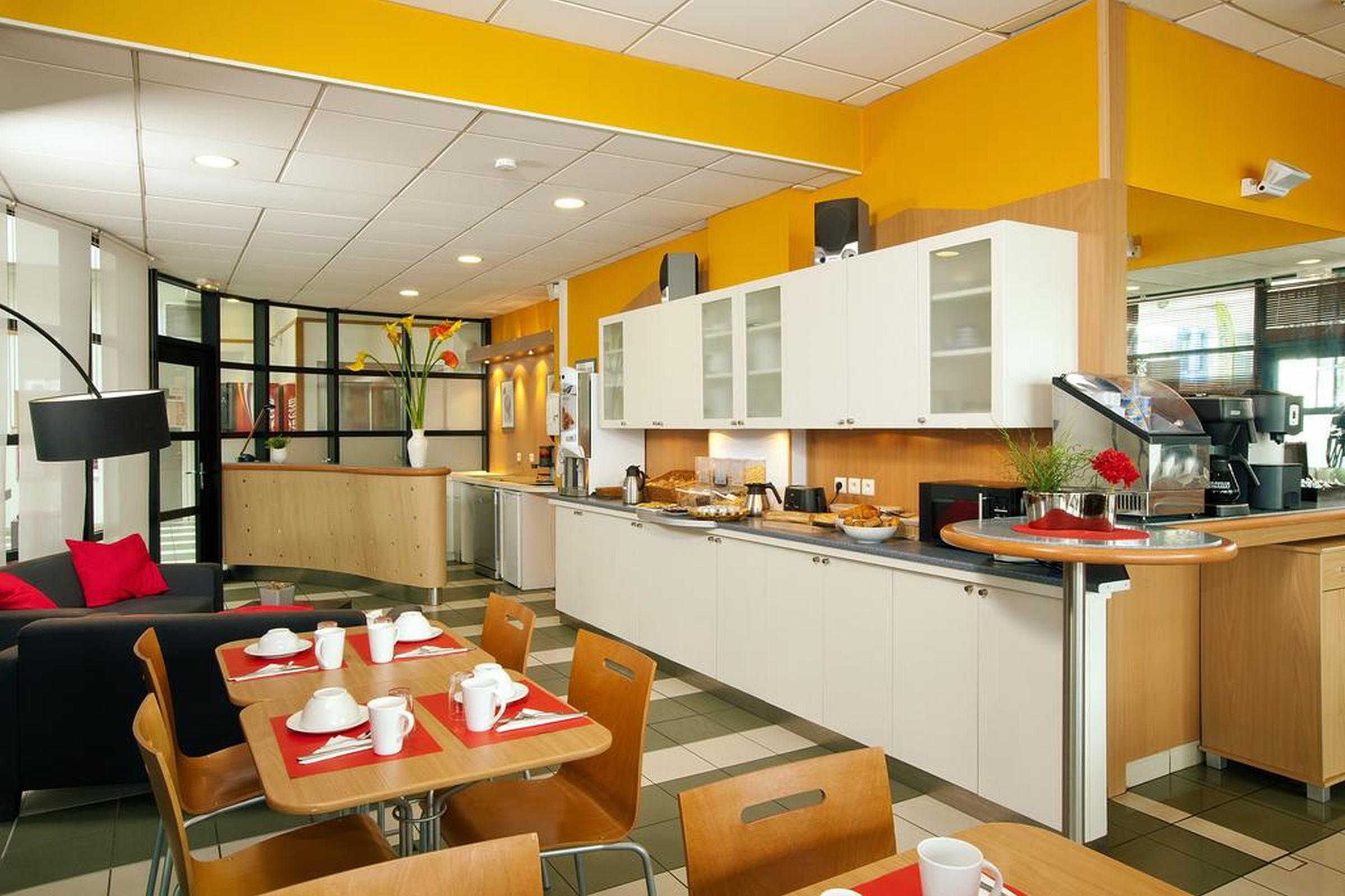 Sejours & Affaires Rennes De Bretagne Aparthotel Buitenkant foto